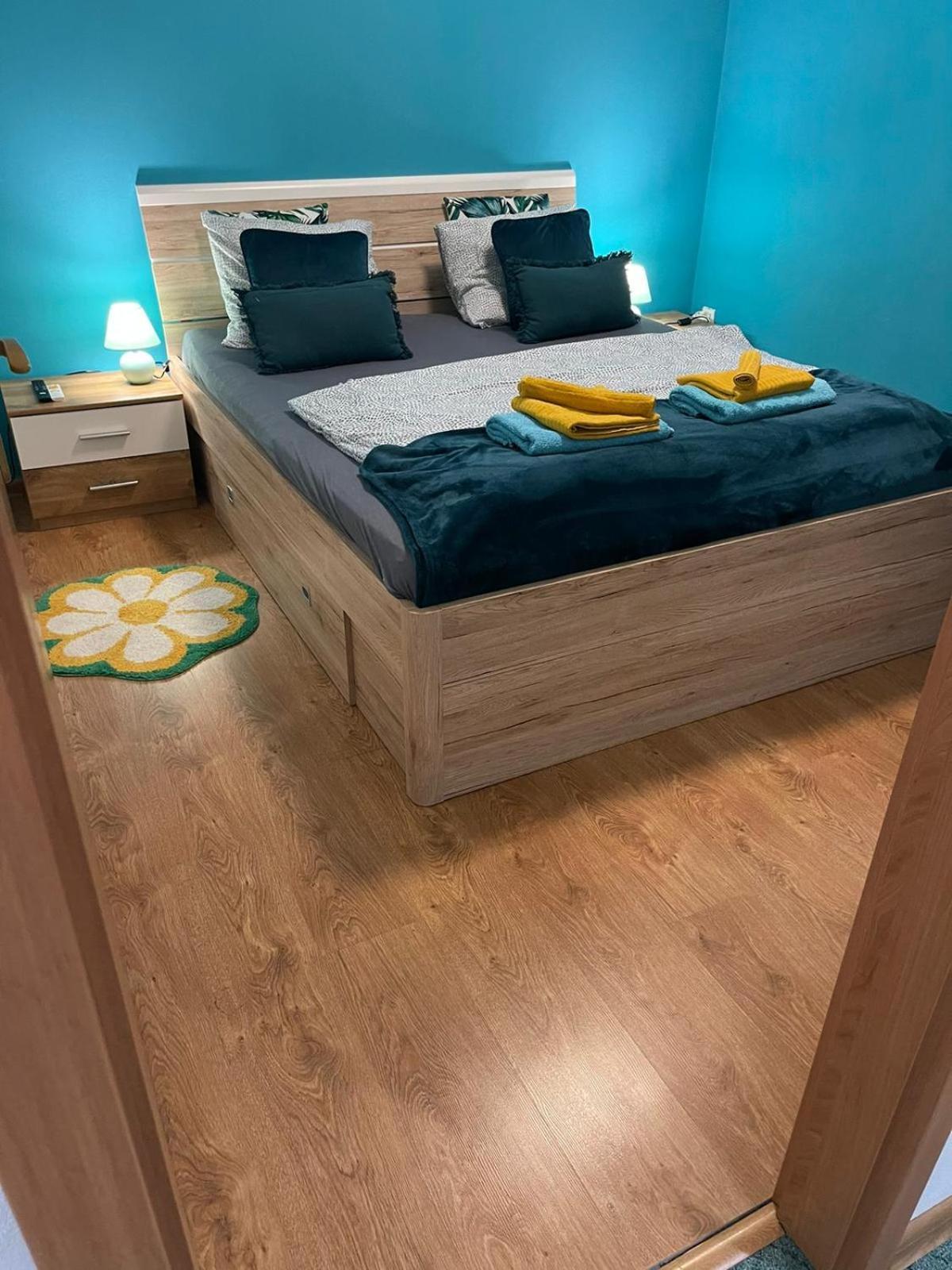 Velky Apartman Μπρατισλάβα Εξωτερικό φωτογραφία