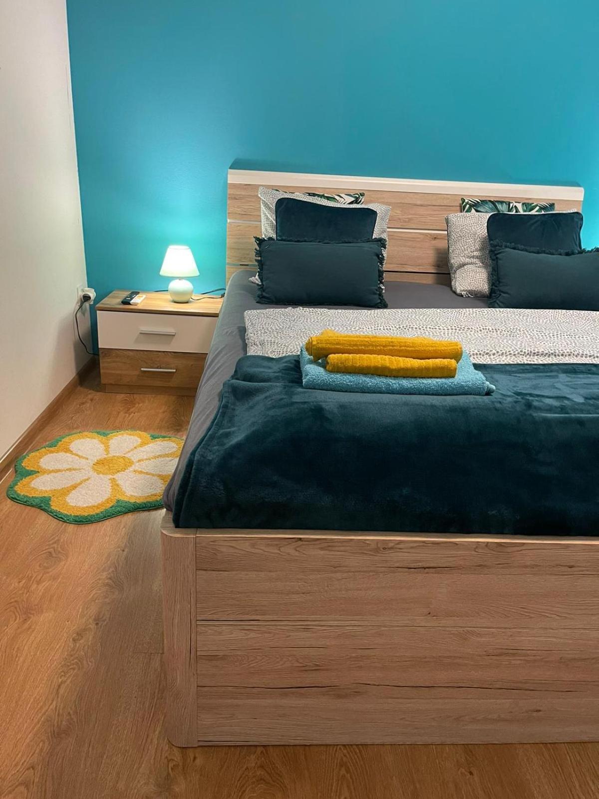 Velky Apartman Μπρατισλάβα Εξωτερικό φωτογραφία
